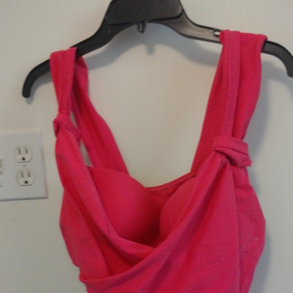EUC RED swimsuit size 0x - Picture 2 of 3